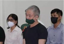 “Ông trùm” buôn lậu xăng khai biếu cựu thiếu tướng cảnh sát biển tiền tỉ để đúc chuông, chơi golf