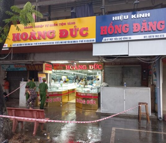 Đối tượng mang súng AK đi cướp tiệm vàng ở Huế đối diện những tội danh nào?