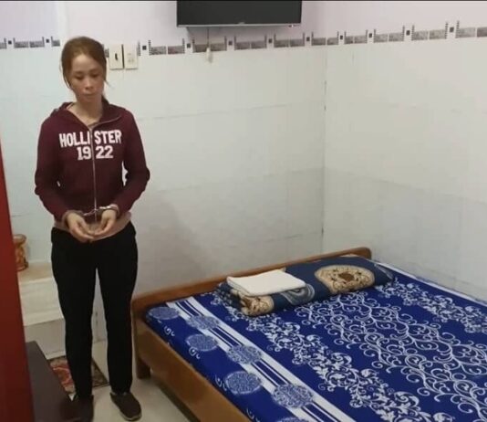 “Nữ quái” gạ trai lạ vào nhà nghỉ, chuốc thuốc ngủ để cướp