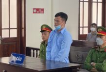 Kẻ gi.ế.t người từ chối luật sư chỉ định vì “luật sư không nghe lời bị cáo”