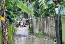 Kéo xe tang tiễn đưa người qua đời trở về, 2 người bị điện giật t.ử v.ong