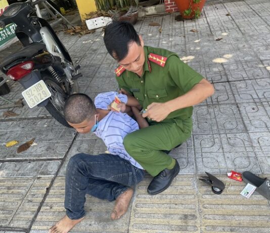 Thanh niên trộm xe của công an buổi sáng và cái kết xảy ra vào buổi trưa