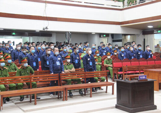 Tiêu thụ hơn 196 triệu lít xăng lậu trong gần 1 năm