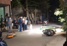 Bị chồng truy s.á.t, người phụ nữ trẻ vừa chạy xe vừa la hét “Có ai không, cứu tôi với”