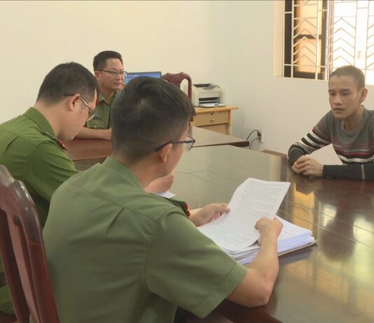 Chiếm đoạt hàng tỷ đồng tiền công đức cho nhà chùa