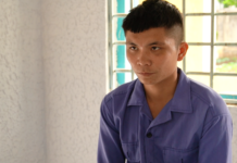 Mâu thuẫn với vợ hờ, Lương Thế Văn dùng kéo đ.âm ch.ết cha ruột