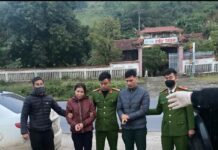 Bám theo chiếc ôtô lúc rạng sáng, cảnh sát bắt 2 người phạm tội quả tang