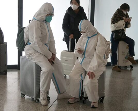 Bất ngờ với số ca mắc COVID-19 hằng ngày của Trung Quốc