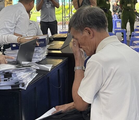 Một người cha mất con gặp Nguyễn Thái Luyện gửi lời trăng trối