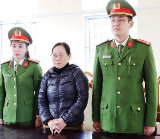 “Nổ” xin được việc làm ở sân bay, Hoàng Thị Liêu chiếm đoạt hơn 2,5 tỉ đồng