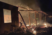 Sau khi chia tay, nam thanh niên ném “bom xăng” thiêu rụi nhà người yêu cũ