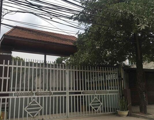 Người đàn ông bị đâm t.ử v.o.ng sau khi “hóng chuyện”