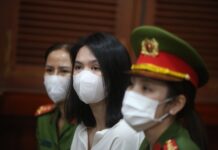 Người mẫu Ngọc Trinh lãnh án