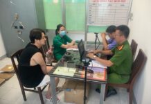 Bắt quả tang 10 cô gái trẻ bán d.â.m trong khách sạn, căn hộ cao cấp