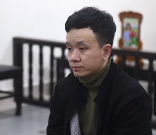 Níu kéo tình cảm không thành, nam thanh niên đâm bạn gái t.ử v.o.ng