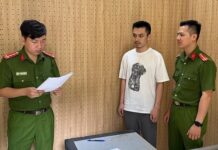 Nhân viên ngân hàng xâm nhập vào tải khoản chiếm đoạt nhiều tỉ đồng của khách