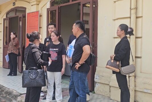 Em gái và con gái cố NSƯT Vũ Linh nói gì tại toà?