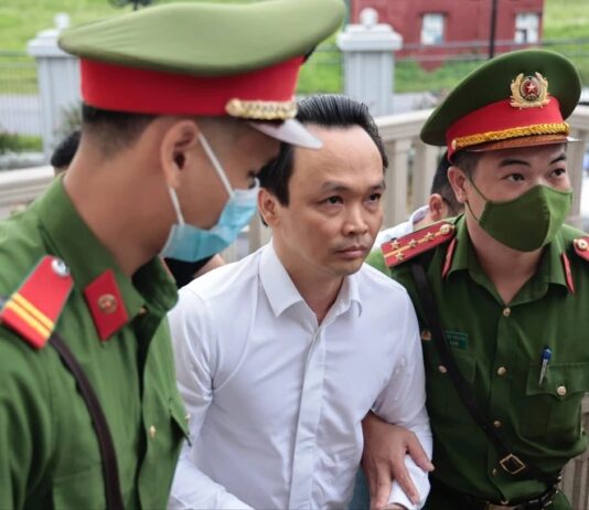 Xét xử ông Trịnh Văn Quyết: Hàng chục ngàn nhà đầu tư được triệu tập nhưng không đến tòa