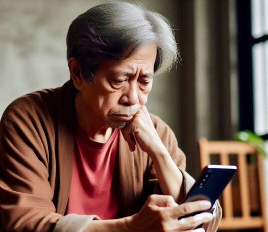 Nghe lời hướng dẫn của “bạn mới quen”, người đàn ông mất gần 900 triệu đồng